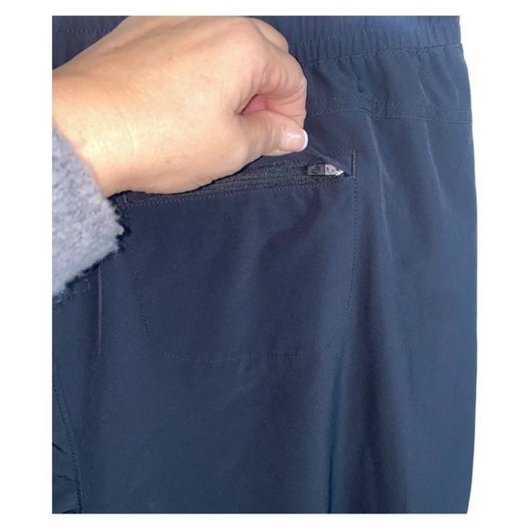 Talbots Women’s Athleisure Black Pull-On Lightweight Red Plaid Lined Pants Sz XL - Picture 6 of 11